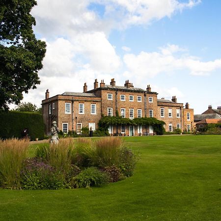 Thirsk Hall South Wing, North Yorkshire 외부 사진